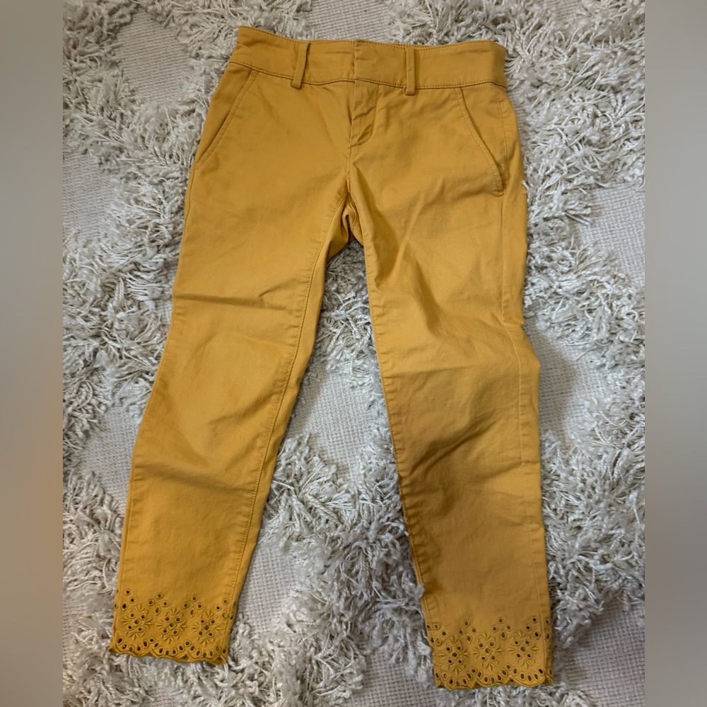 3/$30 FLASH SALE - LOFT Mustard Yellow Cropped Pants